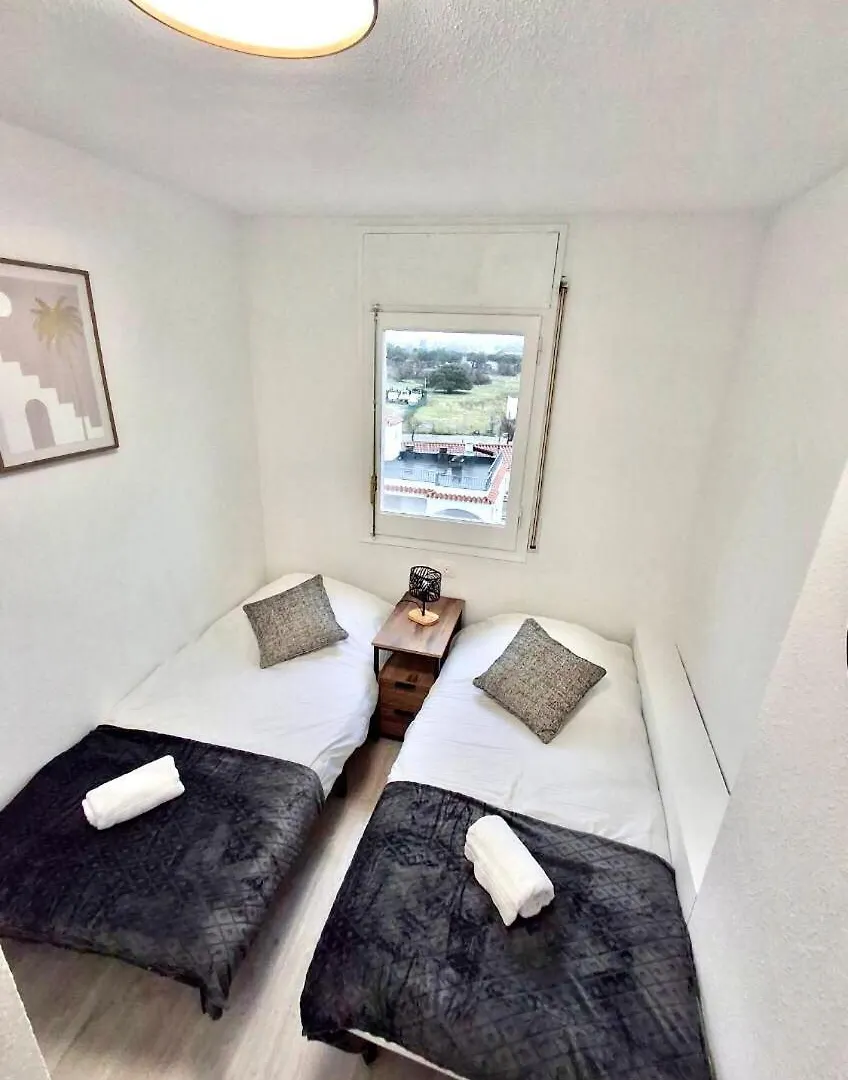Apartment Appartement Spacieux A 450 M De La Plage Roses