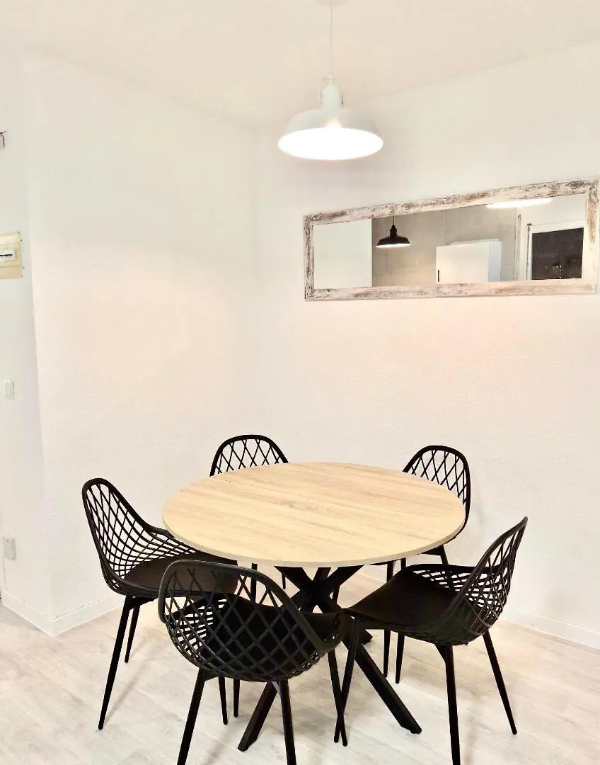 רוזס Appartement Spacieux A 450 M De La Plage ספרד